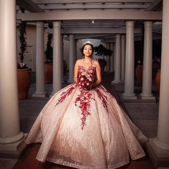 Gül Altın Quinceanera Elbise 2021 Balo Sevgiliye Aplikler Boncuk Sequins Parti Prenses Tatlı 16 Kıyafeti Vestidos De 15 Años