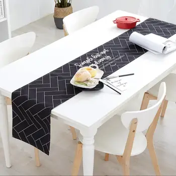 Moda İskandinav INS tarzı siyah beyaz Keten pamuk baskılı masa koşucu Masa bayrağı ve Placemat masa örtüsü Mat Ev Dekorasyon
